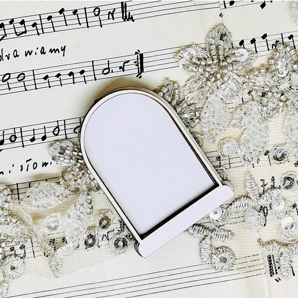 Chipboard shaker box Dome, Behind Closed Doors 5,5x 4cm