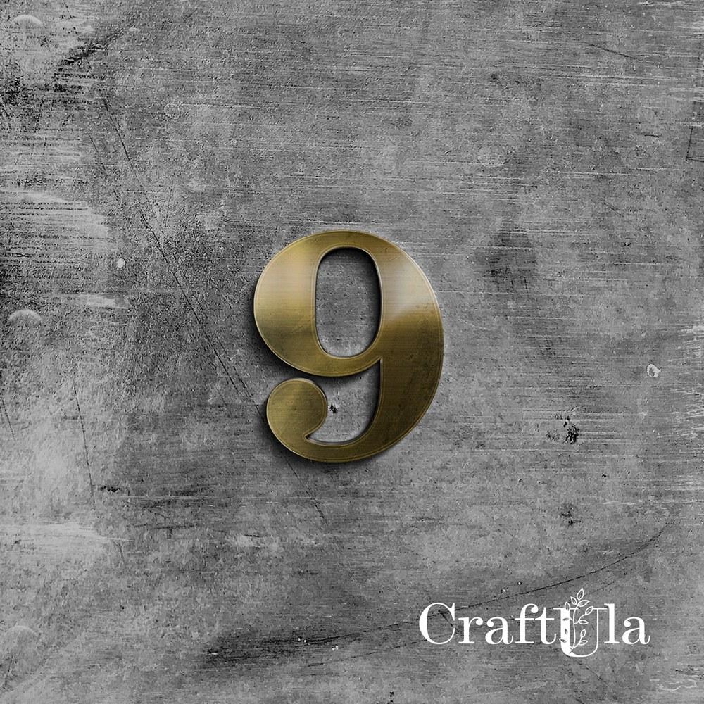 Mirrored gold plexiglass number – 9 (3 pcs, 4x5cm)