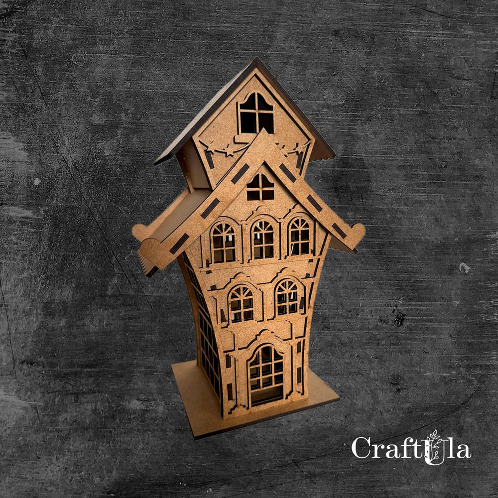 HDF House 494 (height around 25 cm)